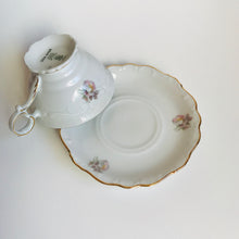 Load image into Gallery viewer, Vintage rosehip tea cup with saucer