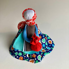 Load image into Gallery viewer, Traditional fabric doll Dorozhka.