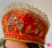 Load image into Gallery viewer, Kokoshnik Anna - modern headpiece, handmade