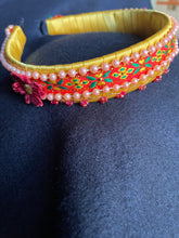 Load image into Gallery viewer, Headband Pink Perls - modern headpiece, handmade