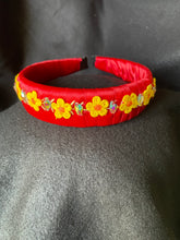 Load image into Gallery viewer, Headband Yellow Flowers - modern headpiece, handmade