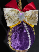 Load image into Gallery viewer, Christmas tree velvet sphere ornament set #2, handmade