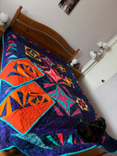 Load image into Gallery viewer, Quilted blanket with two pillowcases, handmade