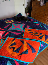 Load image into Gallery viewer, Quilted blanket with two pillowcases, handmade
