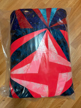Load image into Gallery viewer, Quilted blanket with two pillowcases, handmade