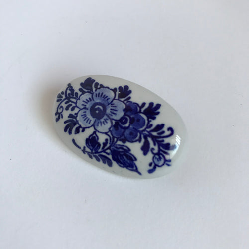 Vintage ceramic brooch pin