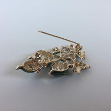 Load image into Gallery viewer, Gooseberry brooch pin