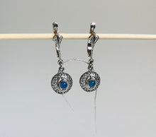 Load image into Gallery viewer, Silver filigree earrings with sapphirine