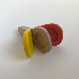 Wooden noise toy