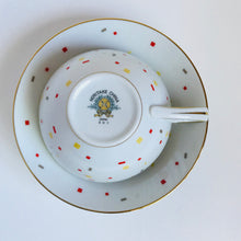 Load image into Gallery viewer, Vintage tea cup with deep saucer