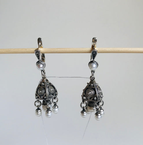 Silver filigree earrings with pearl drops