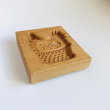 Load image into Gallery viewer, Wooden gingerbread form, handmade