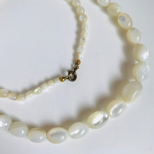 Load image into Gallery viewer, Crescent vintage moonstone necklace