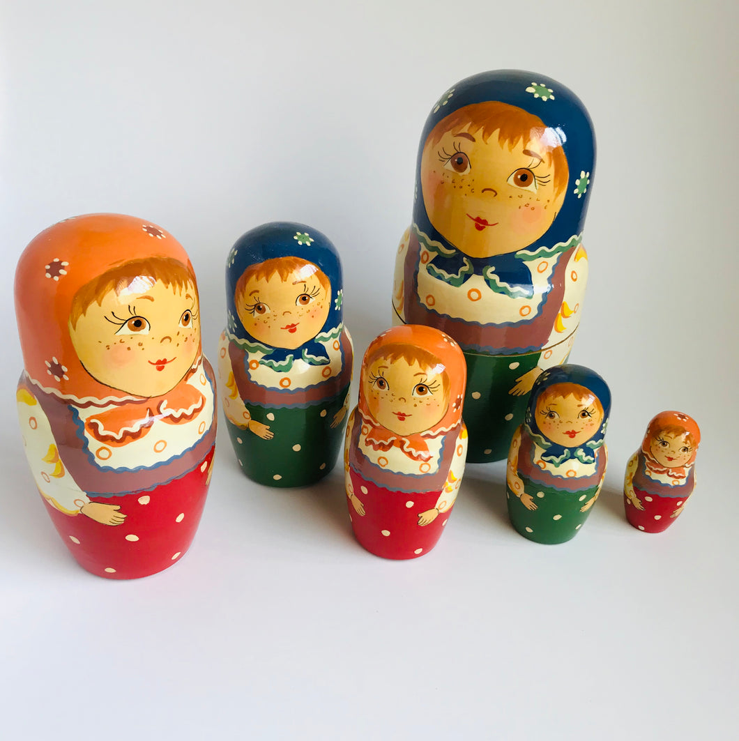 Big Wooden matreshka set, 6 pcs.