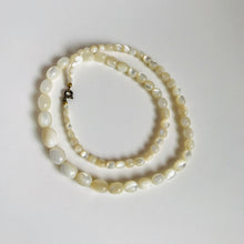 Load image into Gallery viewer, Crescent vintage moonstone necklace