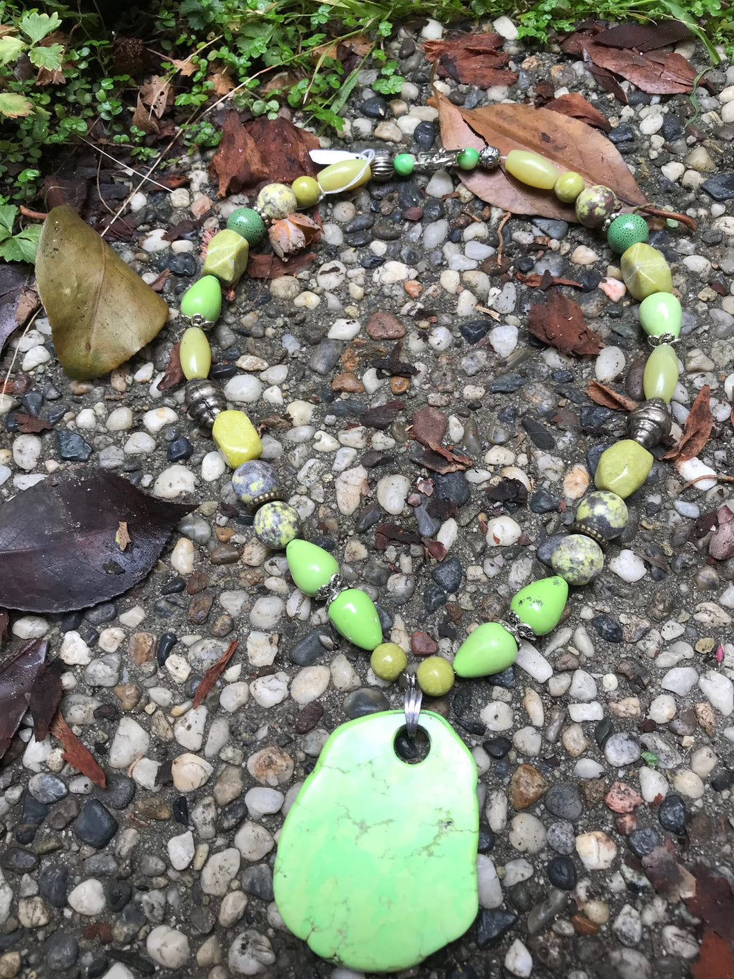 Green turquoise necklace